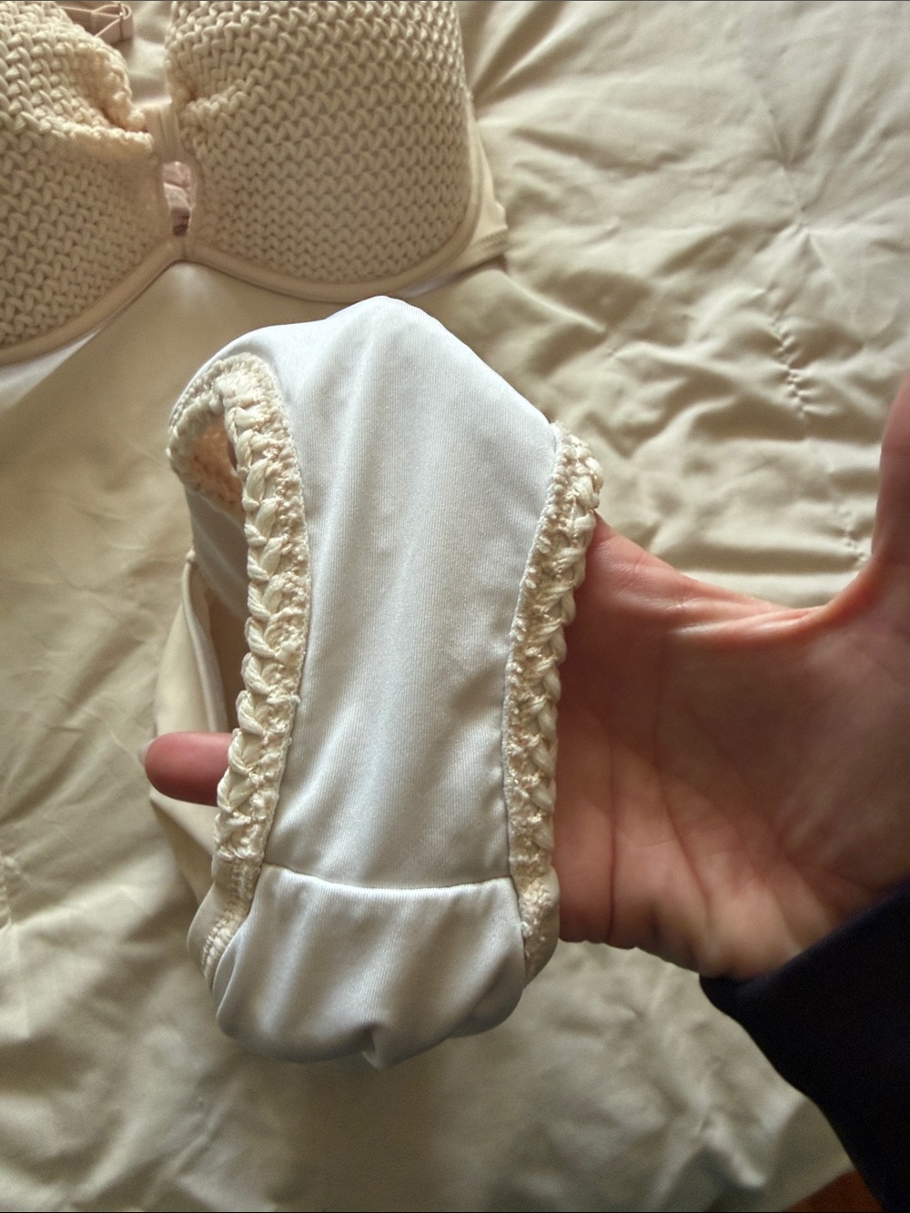 Shade & shore knit bikini 34DD large bottom - Picture 3 of 11